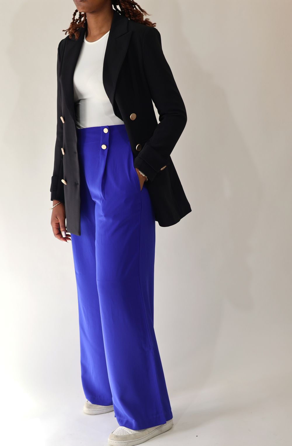 pantalon palazzo femme bleu roi fluide modèle Maria Seylina