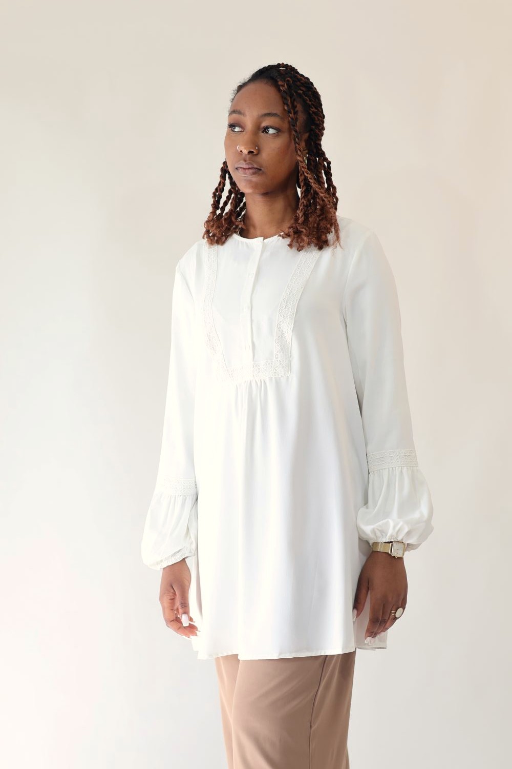 tunique dentelle blanche fluide femme Esmée Seylina