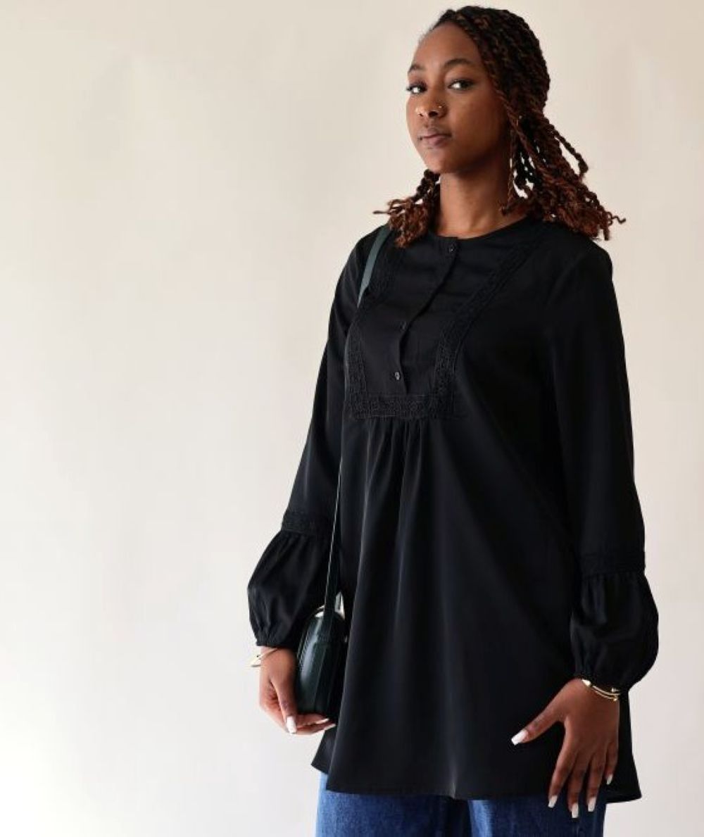 tunique dentelle noire femme Esmée Seylina